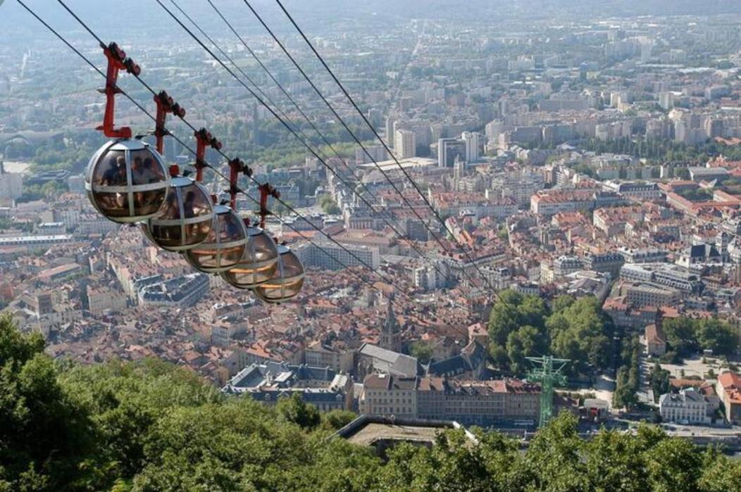 Appartement Atypique Au Coeur Des Alpes Barraux ภายนอก รูปภาพ